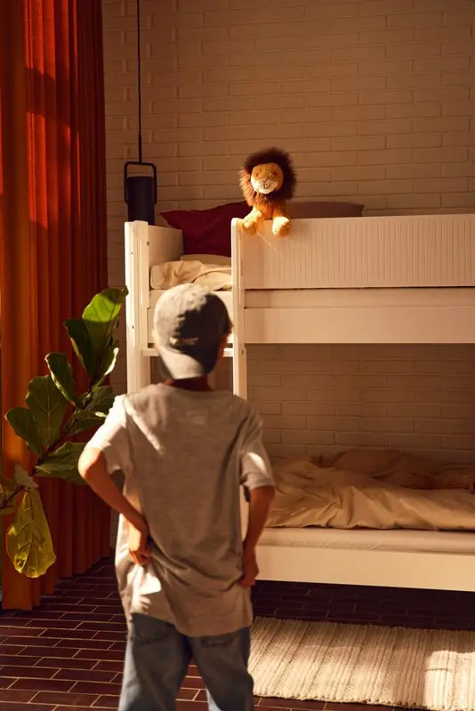 Bunk Bed 154 cm with Ladder and Safety Rail, 90x200 cm, White - Image 3