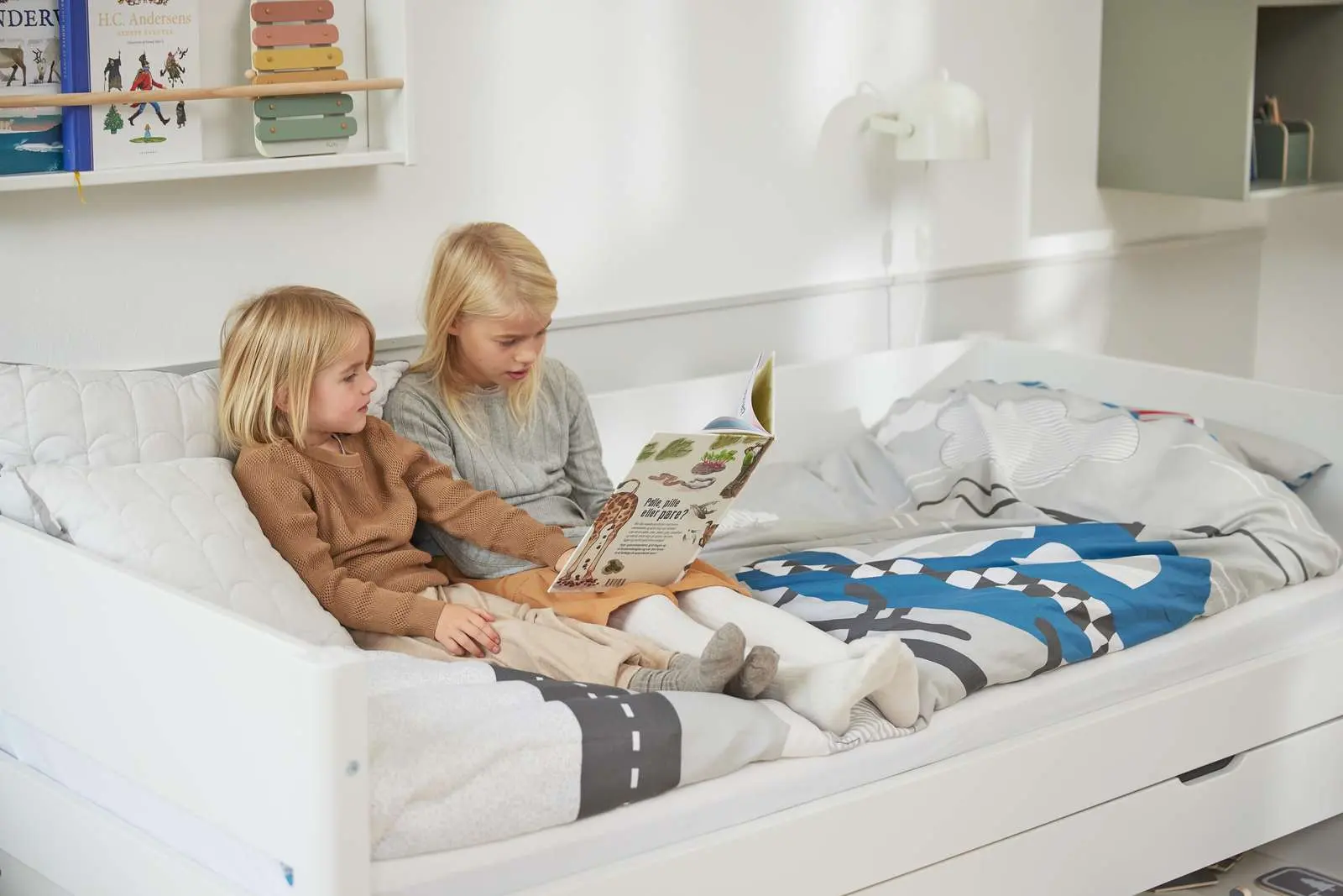 Single Bed with Pull-out Bed and Storage, 90x200 cm, White - Image 5