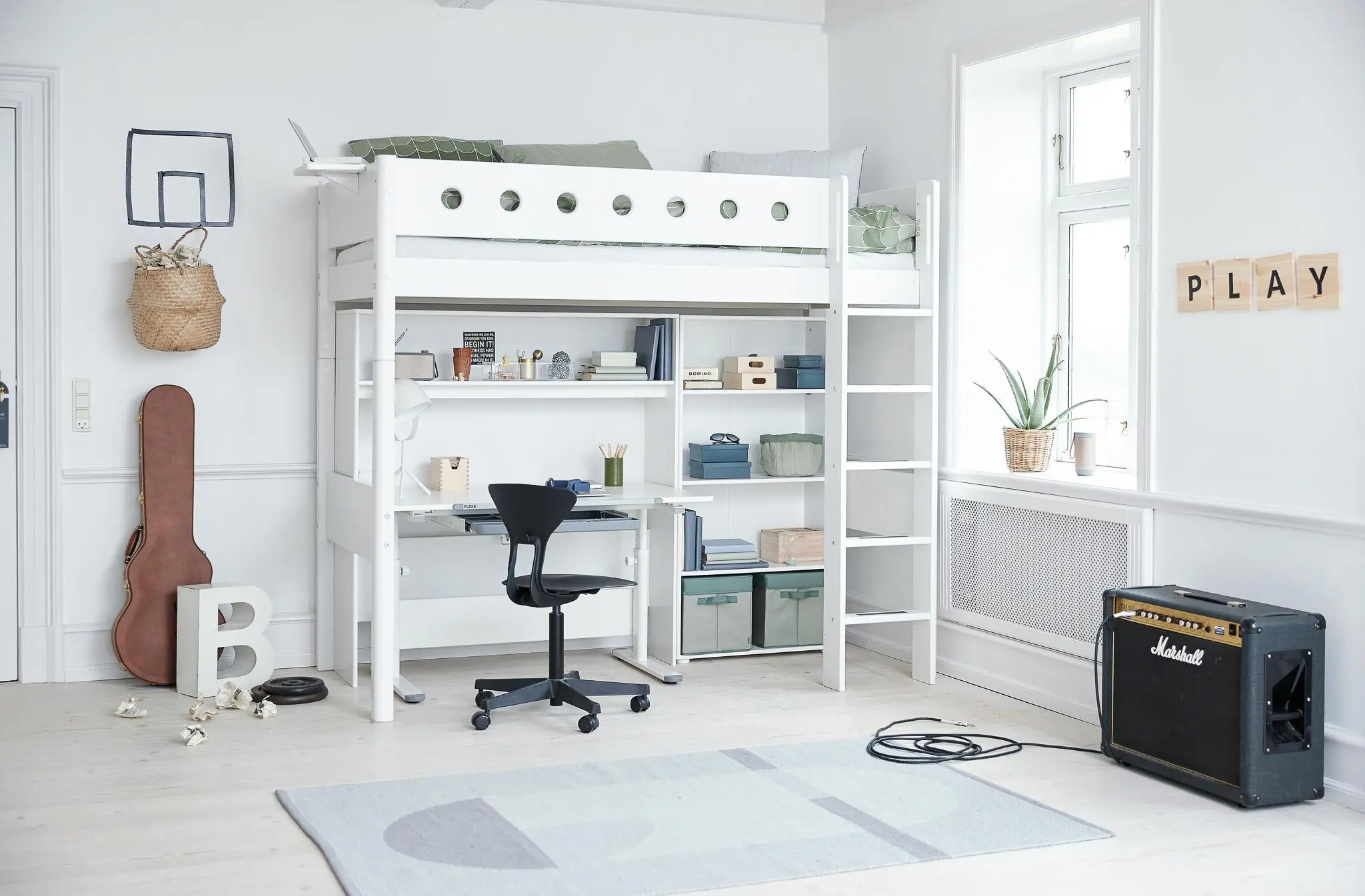 Evo Study Desk – tilting desktop - Image 10