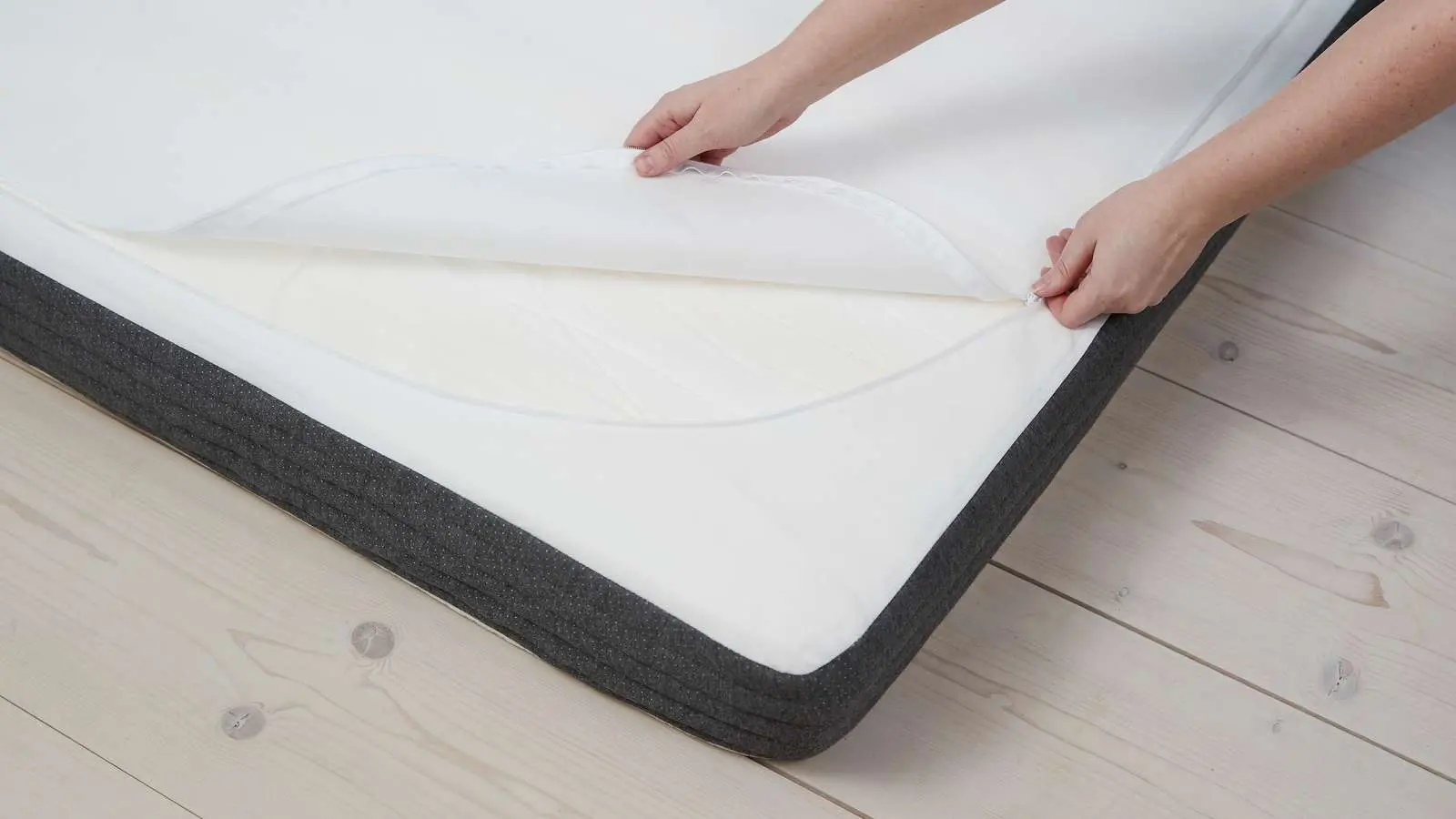 Latex Mattress, 190X140 with Eucalyptus Cover - Image 2