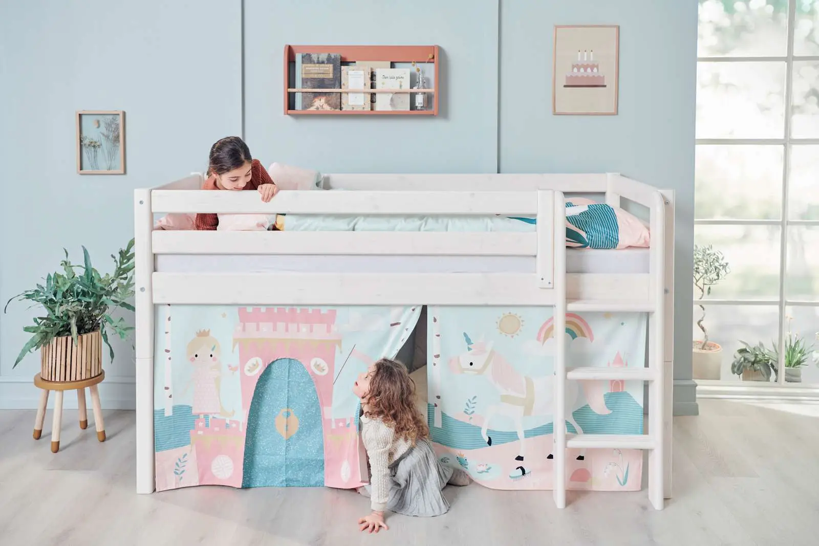 High Bed 120 cm with Safety Rail and Ladder, 90x200 cm, White - Image 9