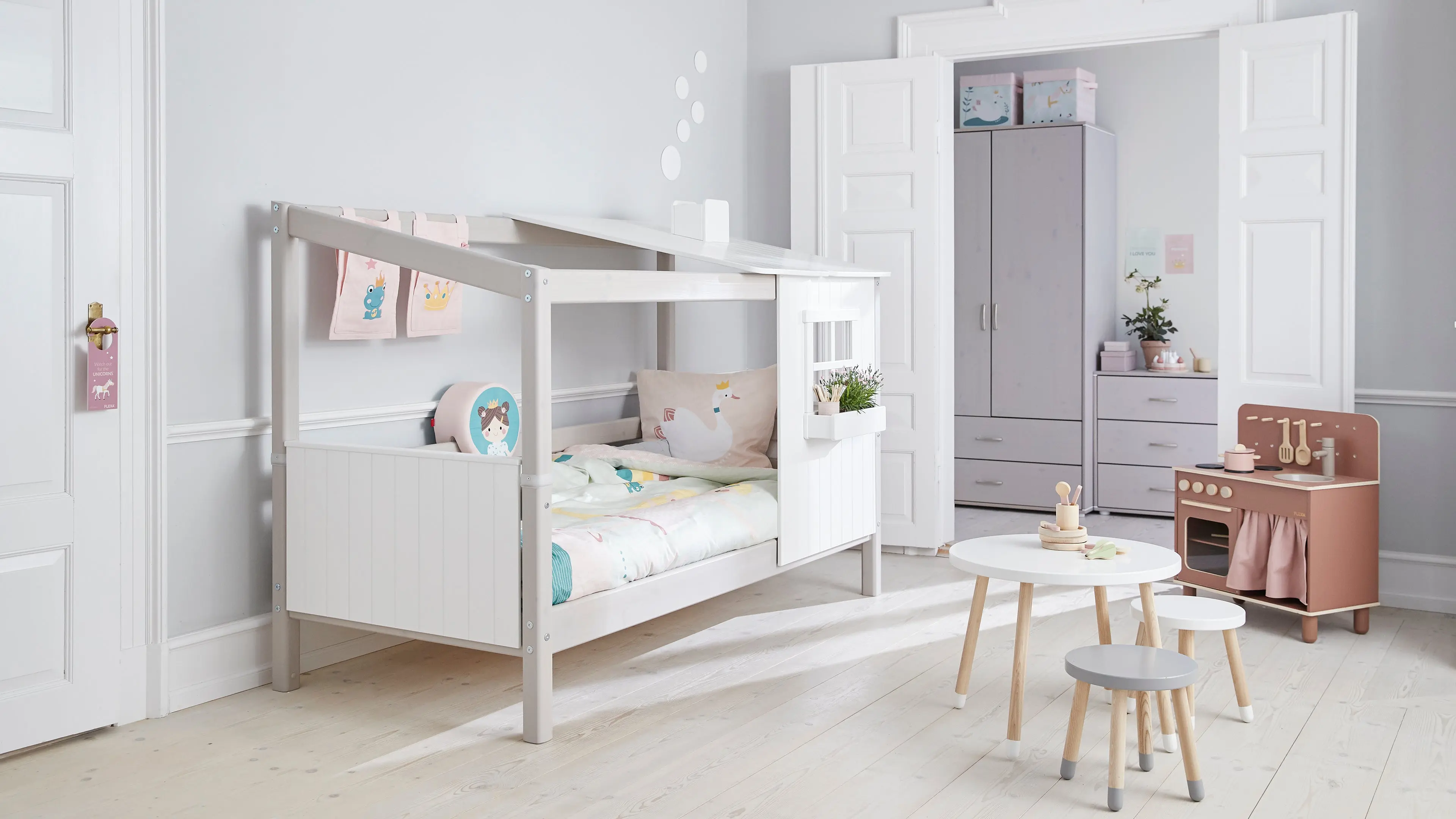 Single Bed with 1/2 House, 90x200 cm, White/Grey - Image 2