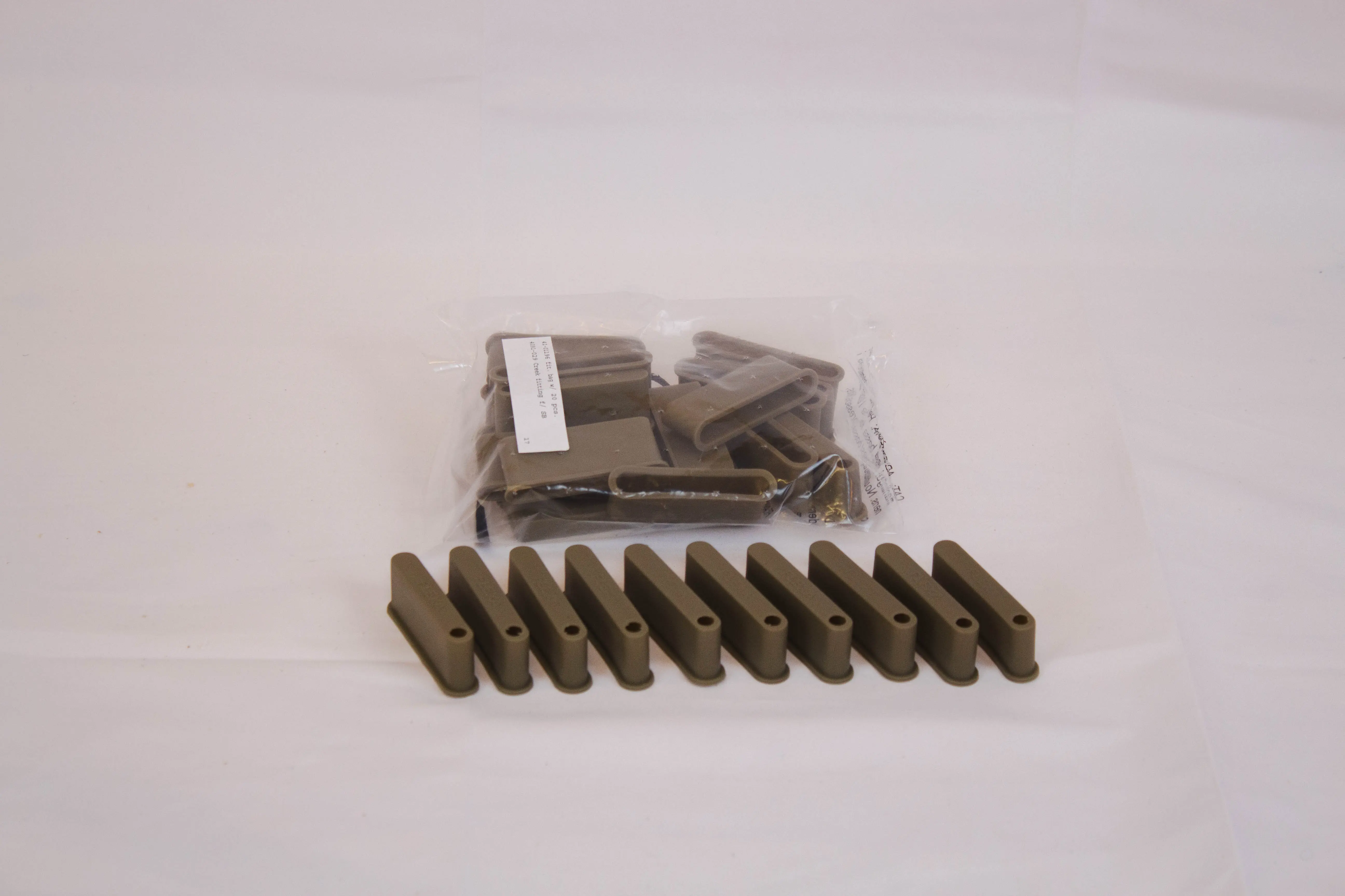 Slat end caps – bag of 30 pcs. 4091-029 - Image 2